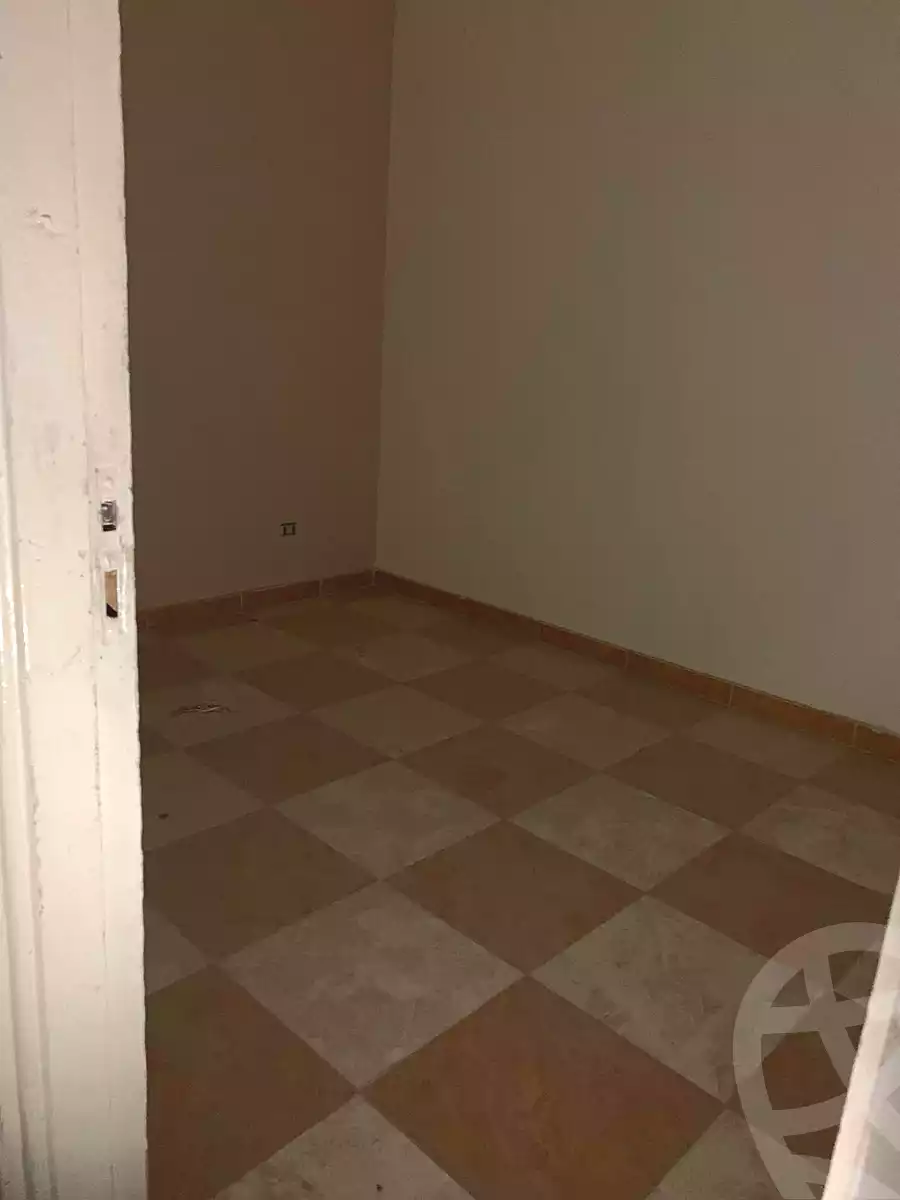 https://aqarmap.com.eg/ar/listing/6913992-for-sale-alexandria-lsywf-el-falki