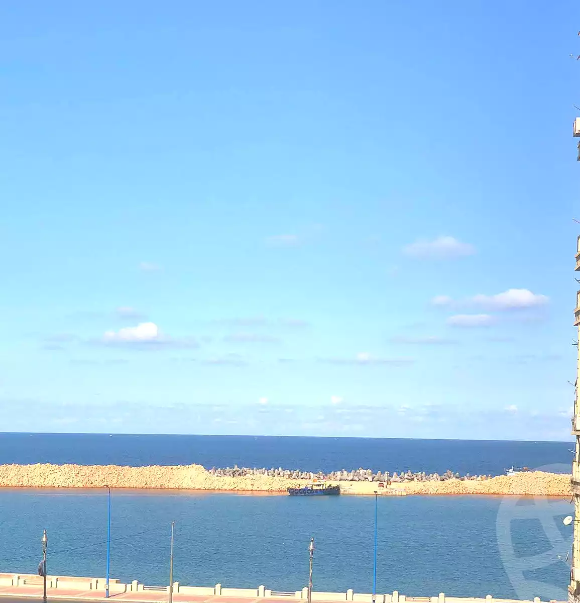 https://aqarmap.com.eg/ar/listing/6914197-for-sale-alexandria-sydy-bshr-sydy-bshr-bhry