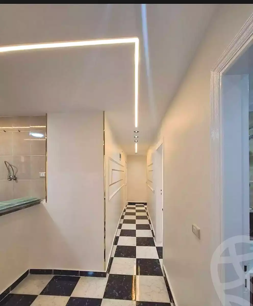 https://aqarmap.com.eg/ar/listing/6914196-for-sale-alexandria-miami-mohammed-ibn-saed-st