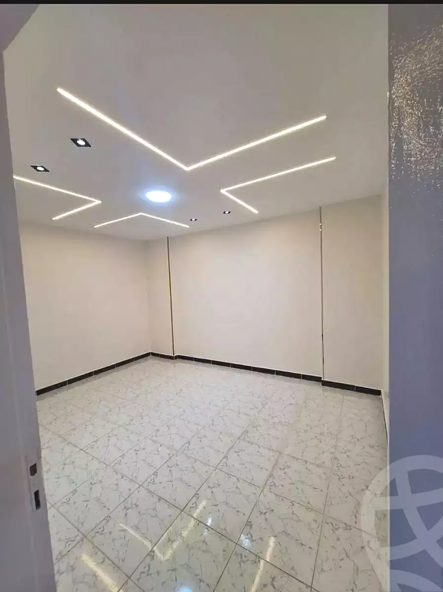 https://aqarmap.com.eg/ar/listing/6914196-for-sale-alexandria-miami-mohammed-ibn-saed-st