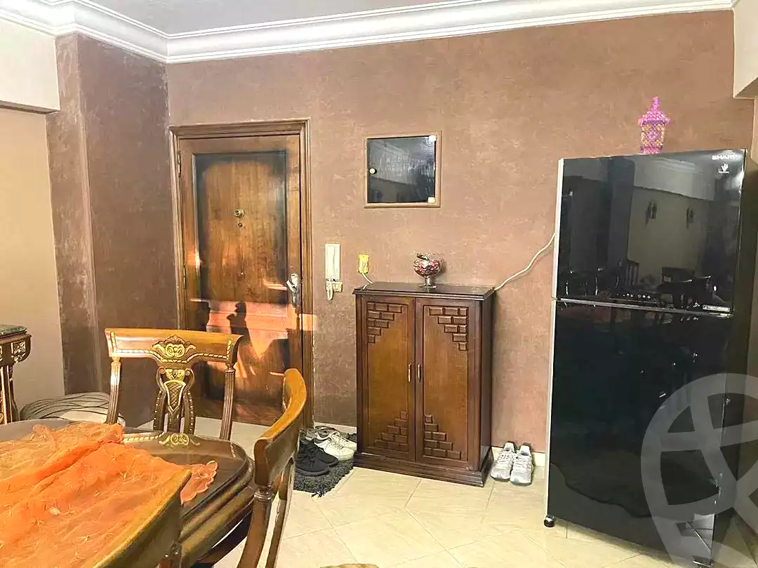 https://aqarmap.com.eg/en/listing/6914570-for-sale-cairo-helwan-helwan-el-sharkeya-ryad-pasha-st