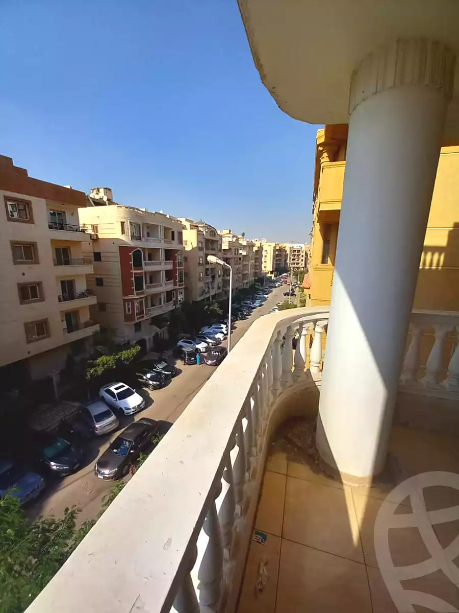 https://aqarmap.com.eg/ar/listing/6914834-for-rent-cairo-new-cairo-el-ahyaa-fourth-neighborhood-street-1
