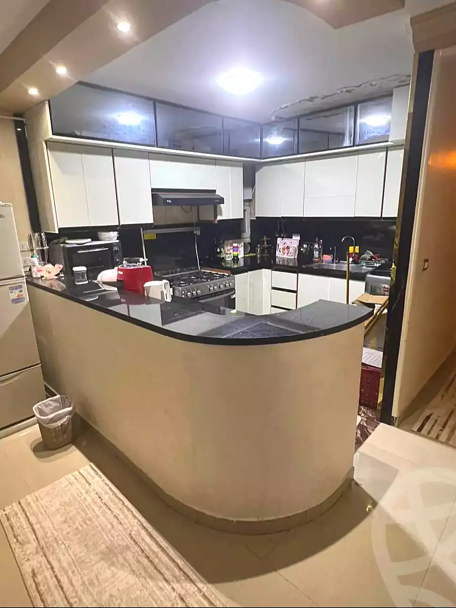 https://aqarmap.com.eg/en/listing/6915024-for-sale-alexandria-camp-cesar-port-said-street