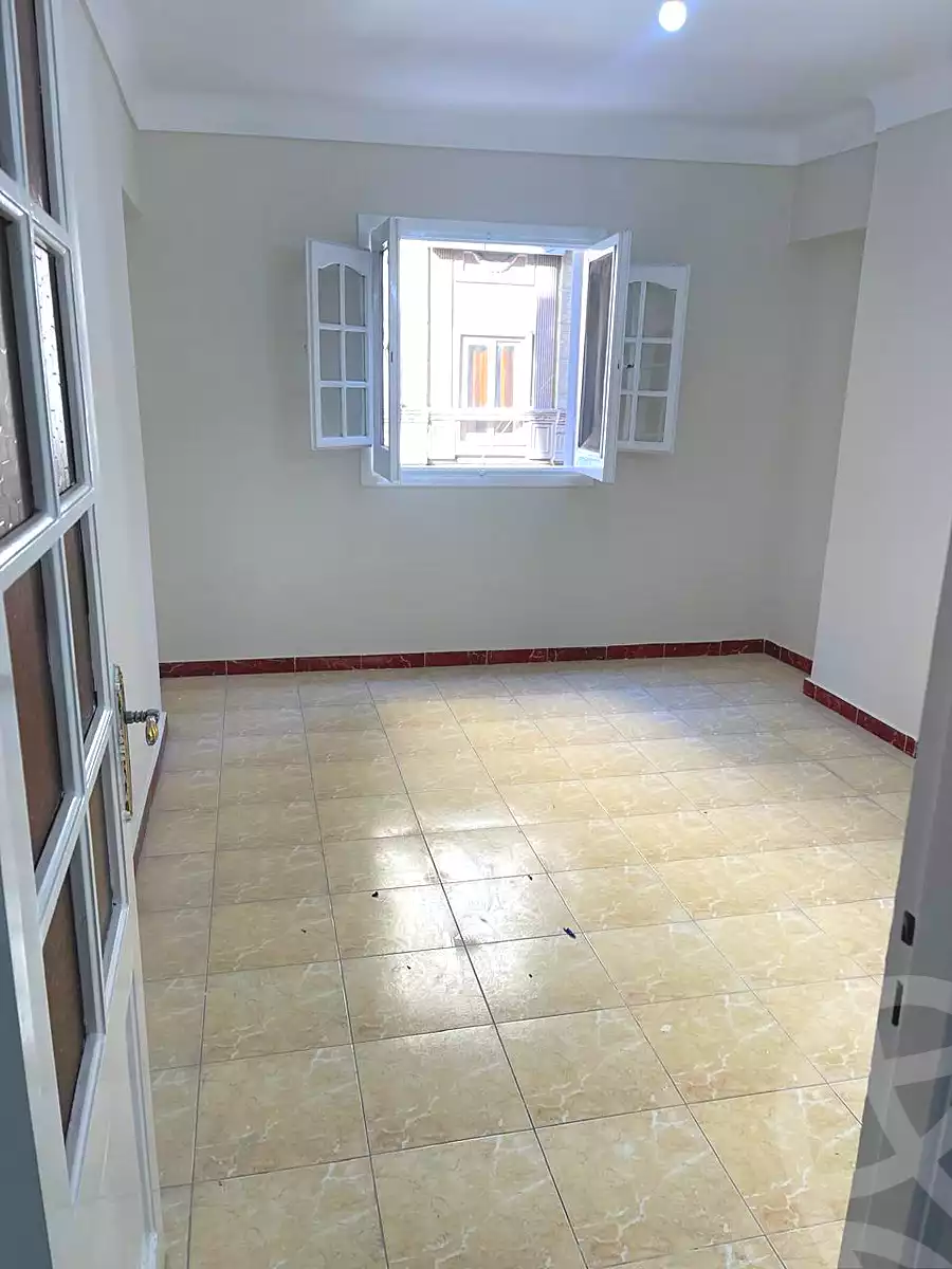 https://aqarmap.com.eg/ar/listing/6915719-for-sale-alexandria-lsywf-shamaa