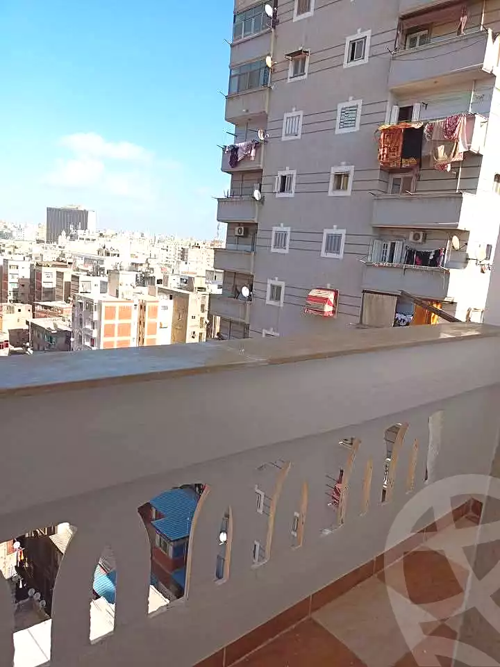 https://aqarmap.com.eg/en/listing/6915957-for-sale-alexandria-bahray-el-anfoshy-souk-al-samak-al-qadim-st