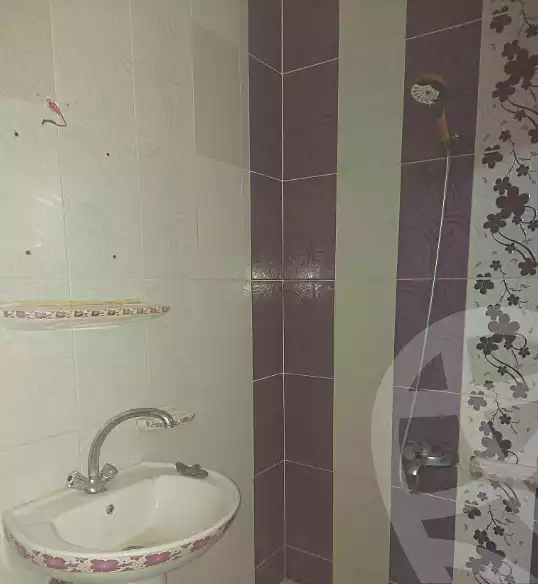 https://aqarmap.com.eg/ar/listing/6915943-for-rent-alexandria-el-asafra-l-sfr-bhry