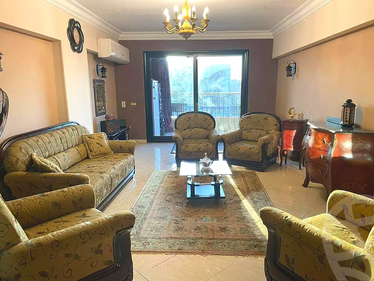 https://aqarmap.com.eg/en/listing/6916234-for-sale-cairo-helwan-helwan-el-sharkeya-heidar-st