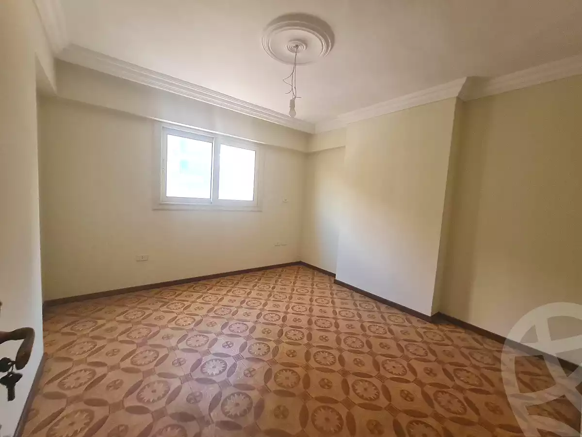 https://aqarmap.com.eg/ar/listing/6916457-for-sale-alexandria-ibrahimia-abou-quer-st
