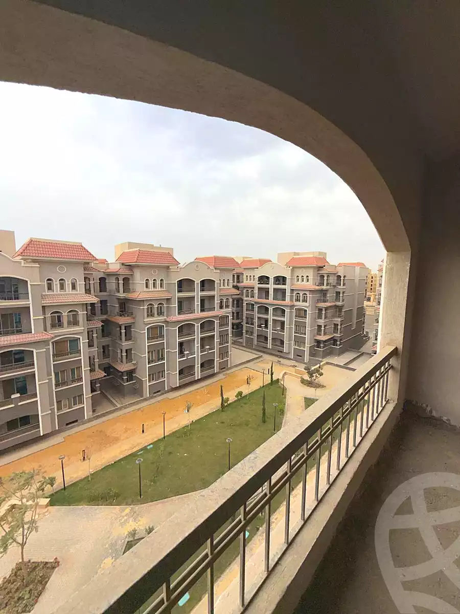 https://aqarmap.com.eg/en/listing/6916669-for-sale-cairo-new-cairo-compounds-garden-heights-compound