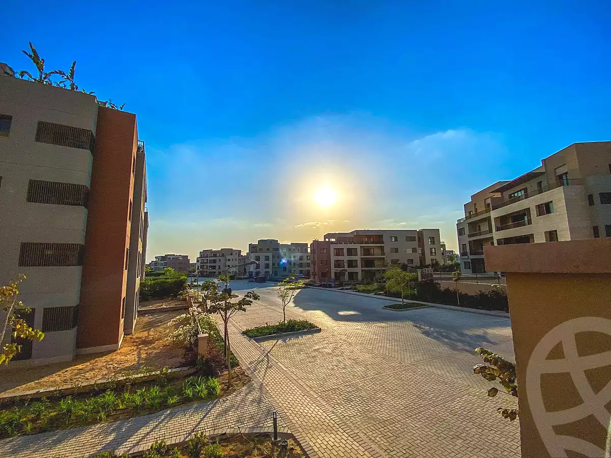https://aqarmap.com.eg/ar/listing/6916878-for-sale-cairo-new-cairo-compounds-district-5-the-plateau-district-5