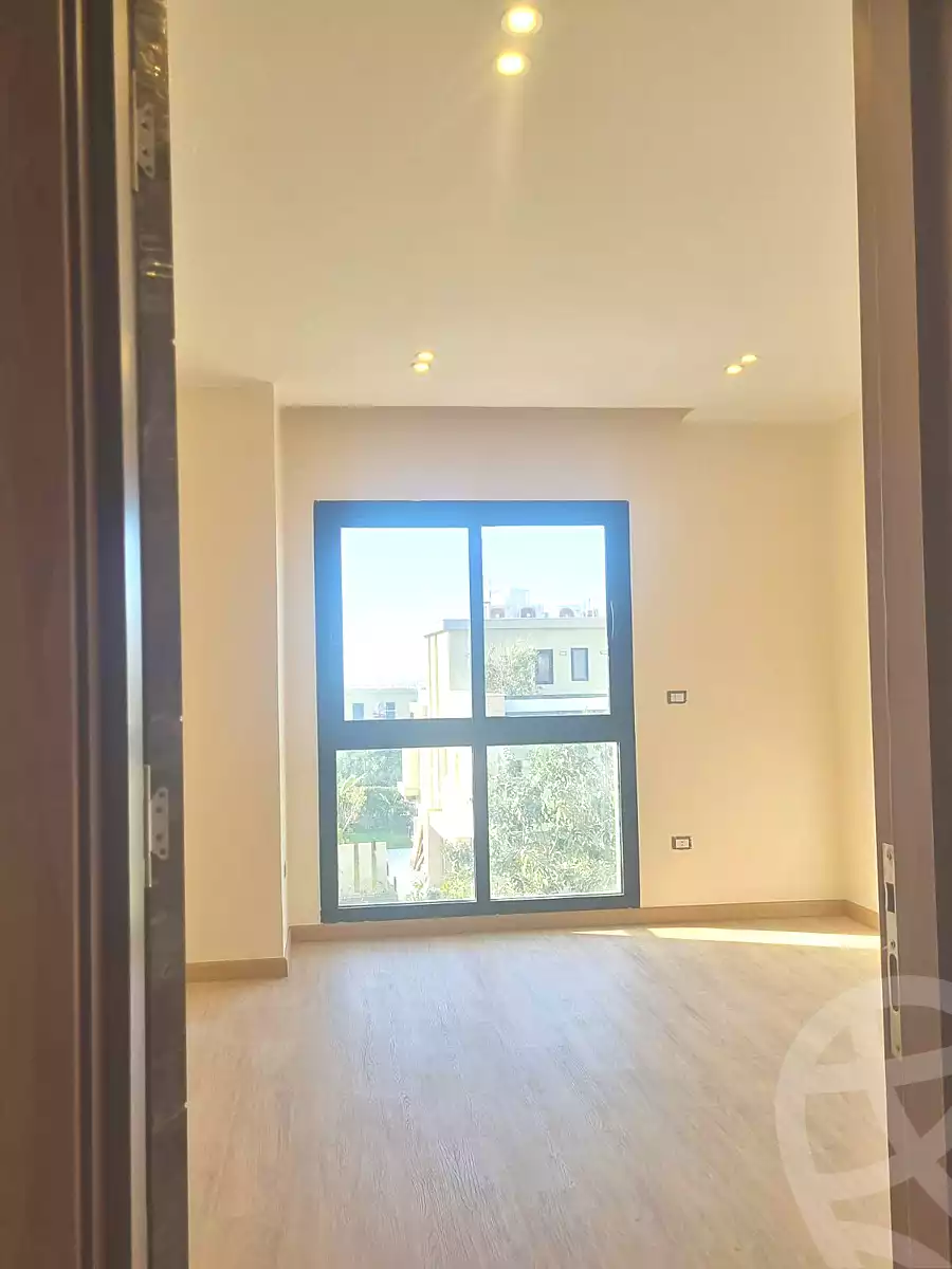 https://aqarmap.com.eg/ar/listing/6917191-for-rent-cairo-new-cairo-compounds-villette-kmbwnd-sky-kwndwz-swdyk-villette
