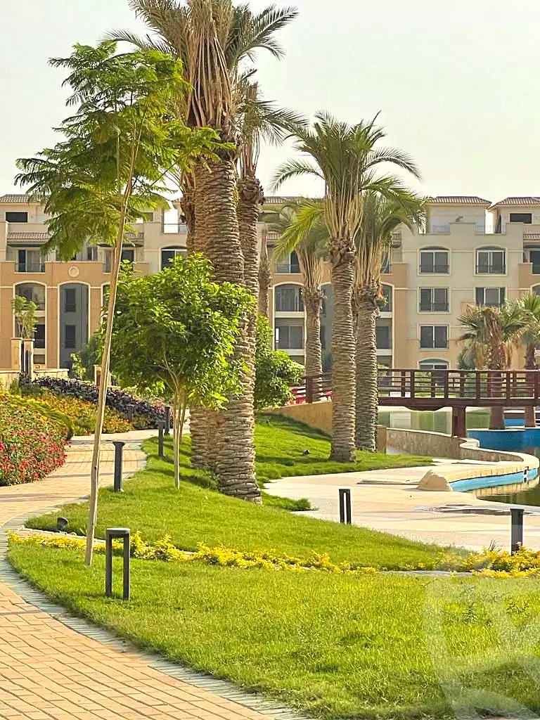 https://aqarmap.com.eg/en/listing/6917366-for-sale-cairo-new-cairo-compounds-stwn-ryzydns-by-ar-y-llttwyr