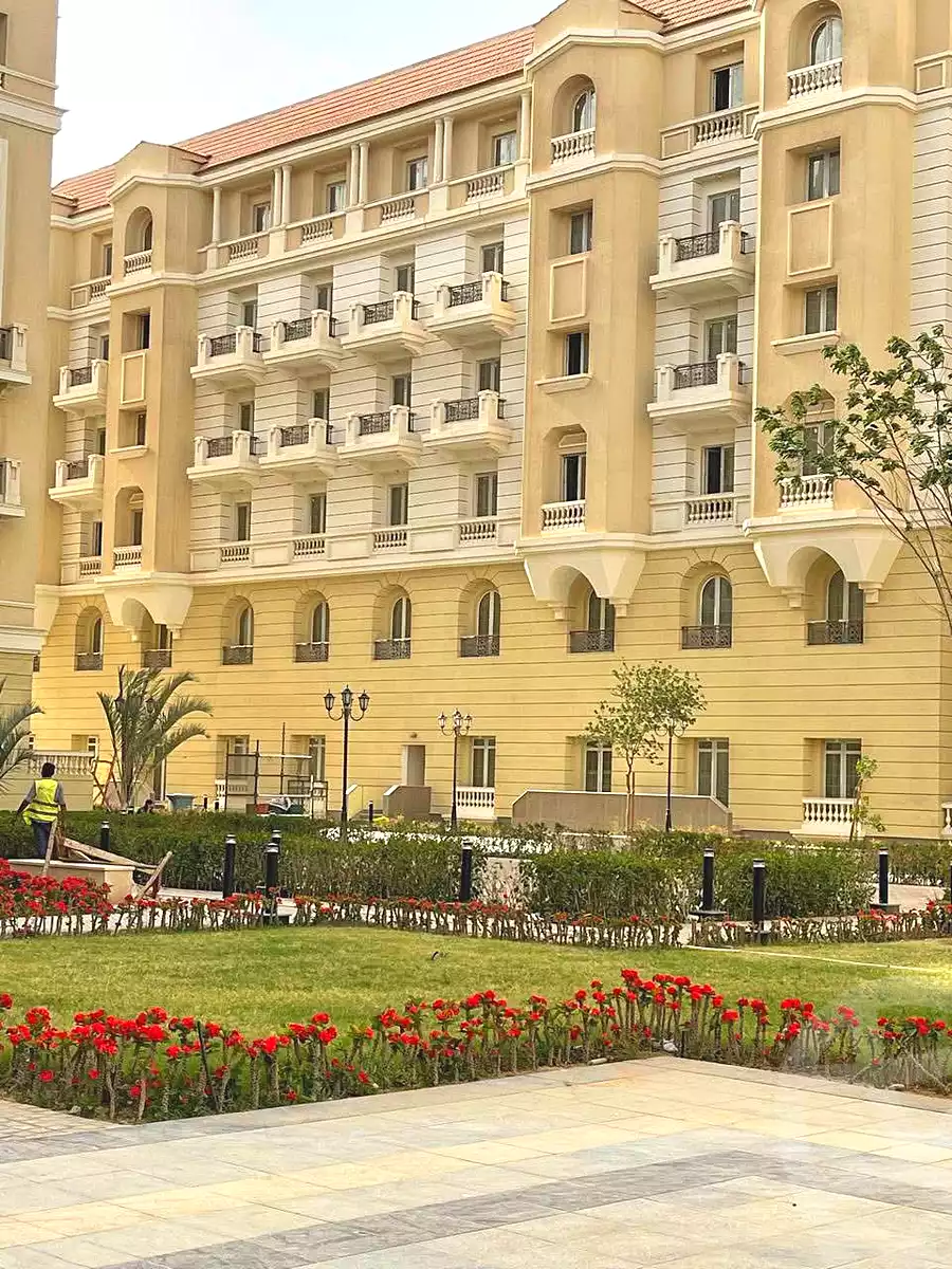 https://aqarmap.com.eg/ar/listing/6917493-for-sale-cairo-new-administrative-capital-r5-garden-city-compound-city-edge