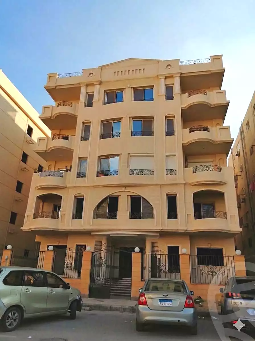 https://aqarmap.com.eg/ar/listing/6917546-for-sale-cairo-new-cairo-el-narges-el-narges-omarat-mohamed-sabry-abu-alam-st