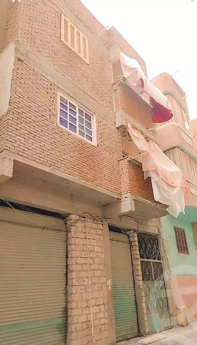 https://aqarmap.com.eg/en/listing/6917838-for-sale-alexandria-al-agamy-el-hanouvel