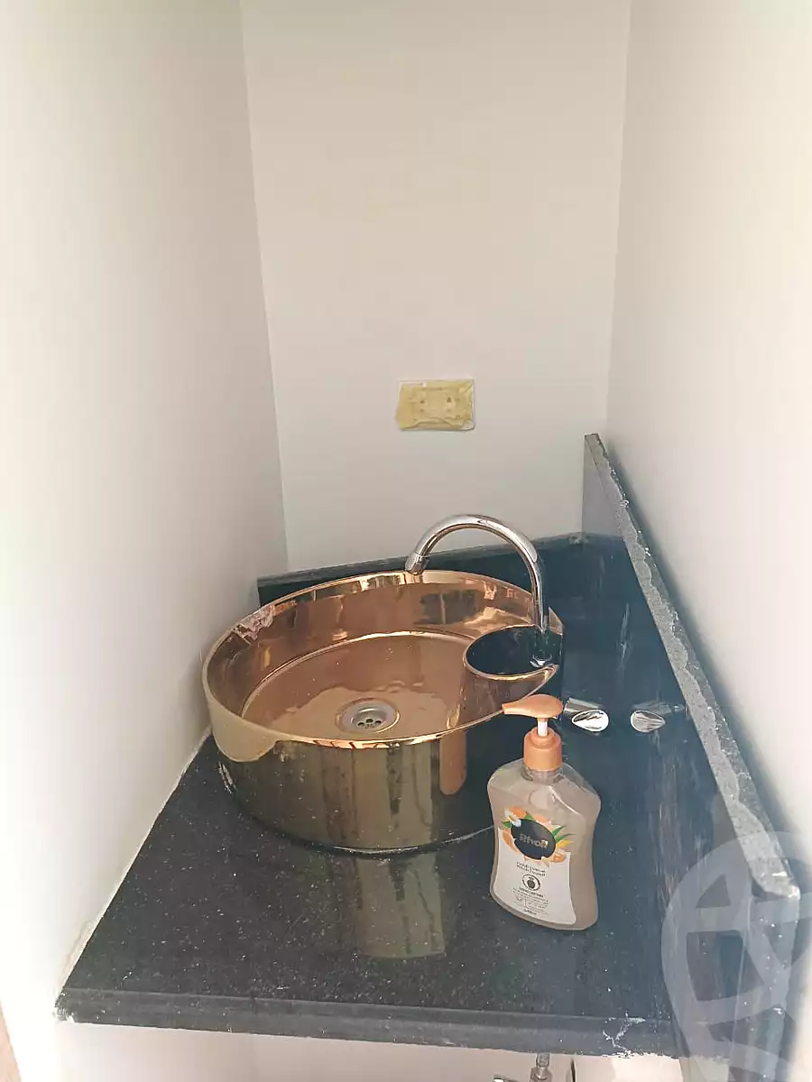 https://aqarmap.com.eg/ar/listing/6917939-for-sale-cairo-mokattam-lhdb-l-ly-shareaa-9