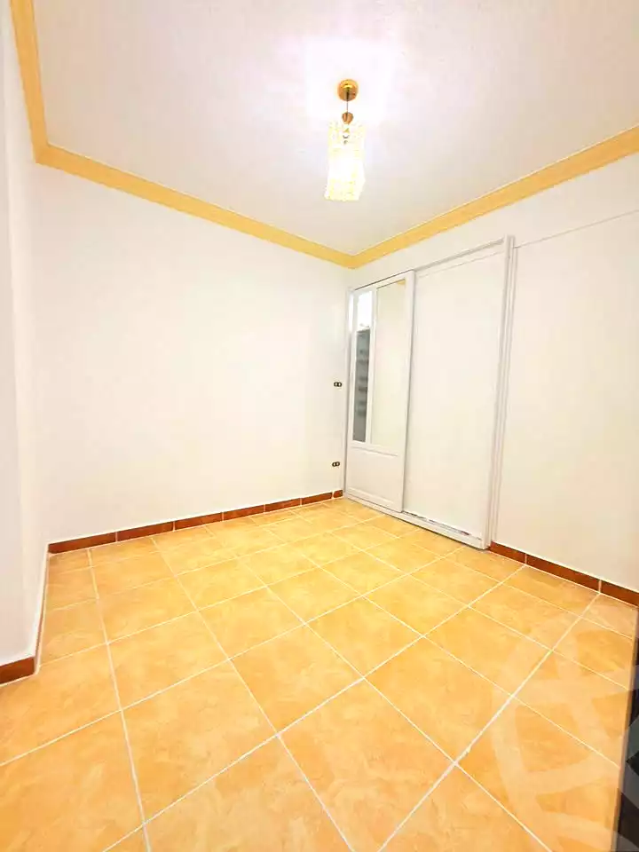 https://aqarmap.com.eg/ar/listing/6918159-for-sale-alexandria-al-agamy-shataa-el-nakheel