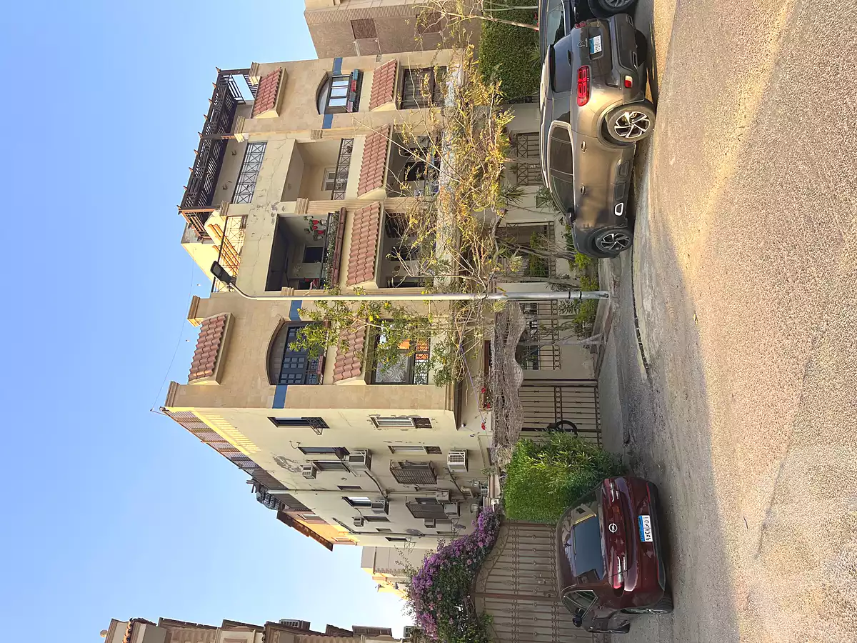 https://aqarmap.com.eg/ar/listing/6918195-for-sale-cairo-new-cairo-ganob-el-akadamiya-south-academy-b-youssef-gohar-atya-st