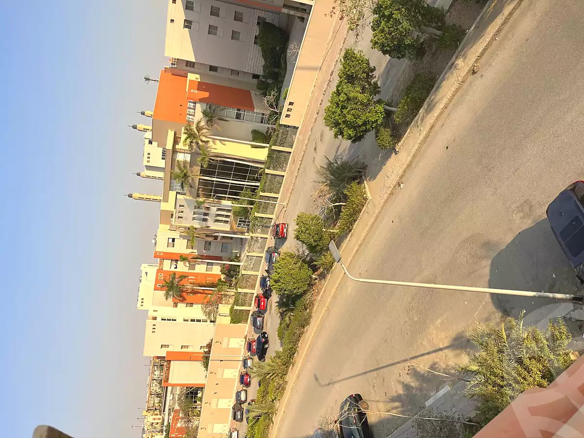 https://aqarmap.com.eg/ar/listing/6918195-for-sale-cairo-new-cairo-ganob-el-akadamiya-south-academy-b-youssef-gohar-atya-st