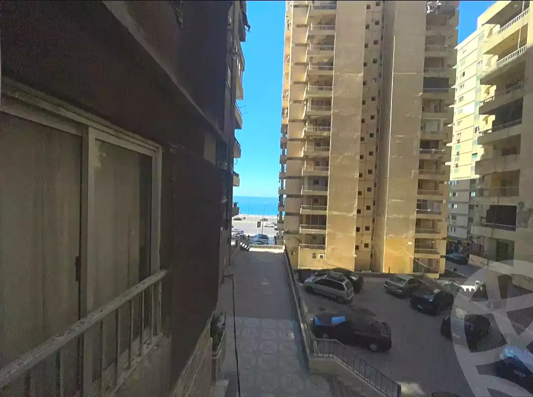 https://aqarmap.com.eg/en/listing/6918279-for-sale-alexandria-sydy-bshr