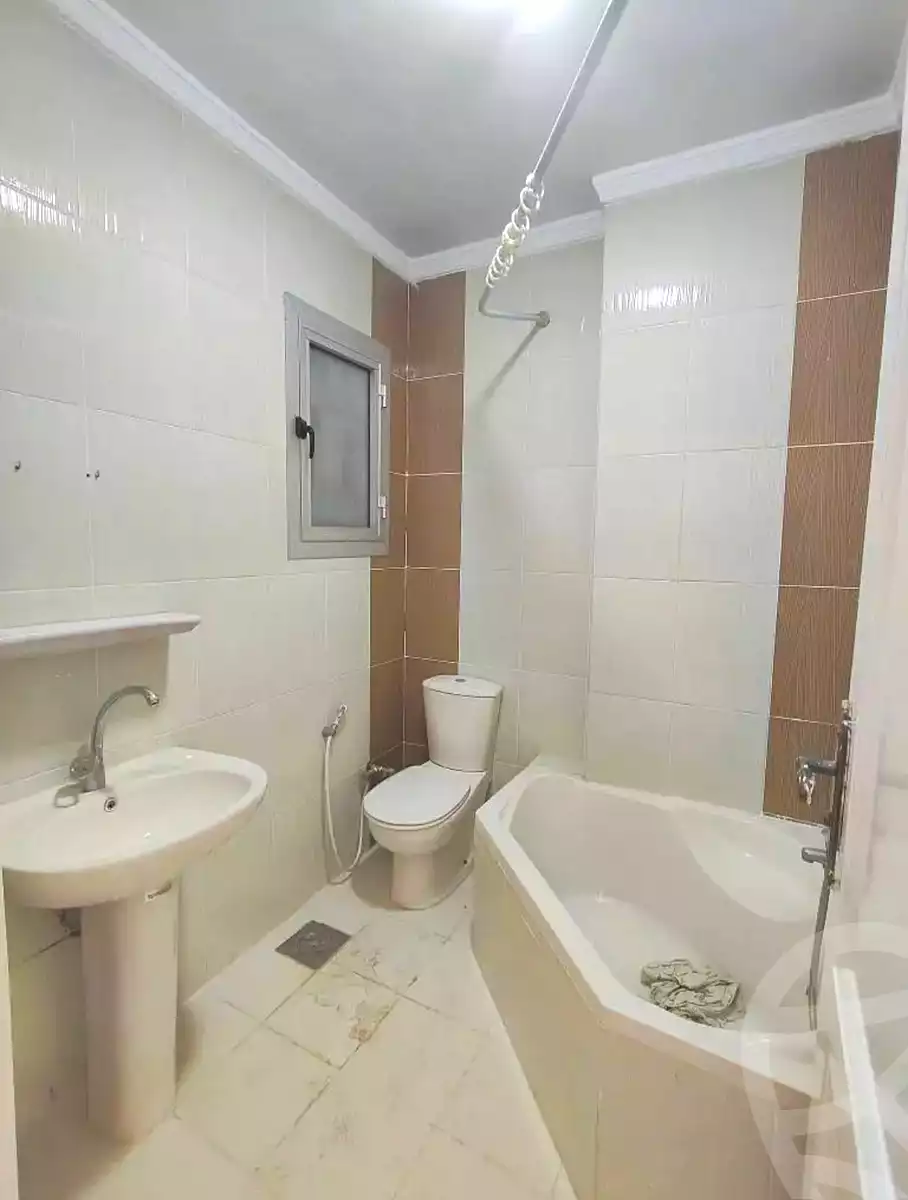 https://aqarmap.com.eg/en/listing/6918416-for-sale-alexandria-sydy-bshr-sydy-bshr-bhry-shr-mhmwd-l-yswy