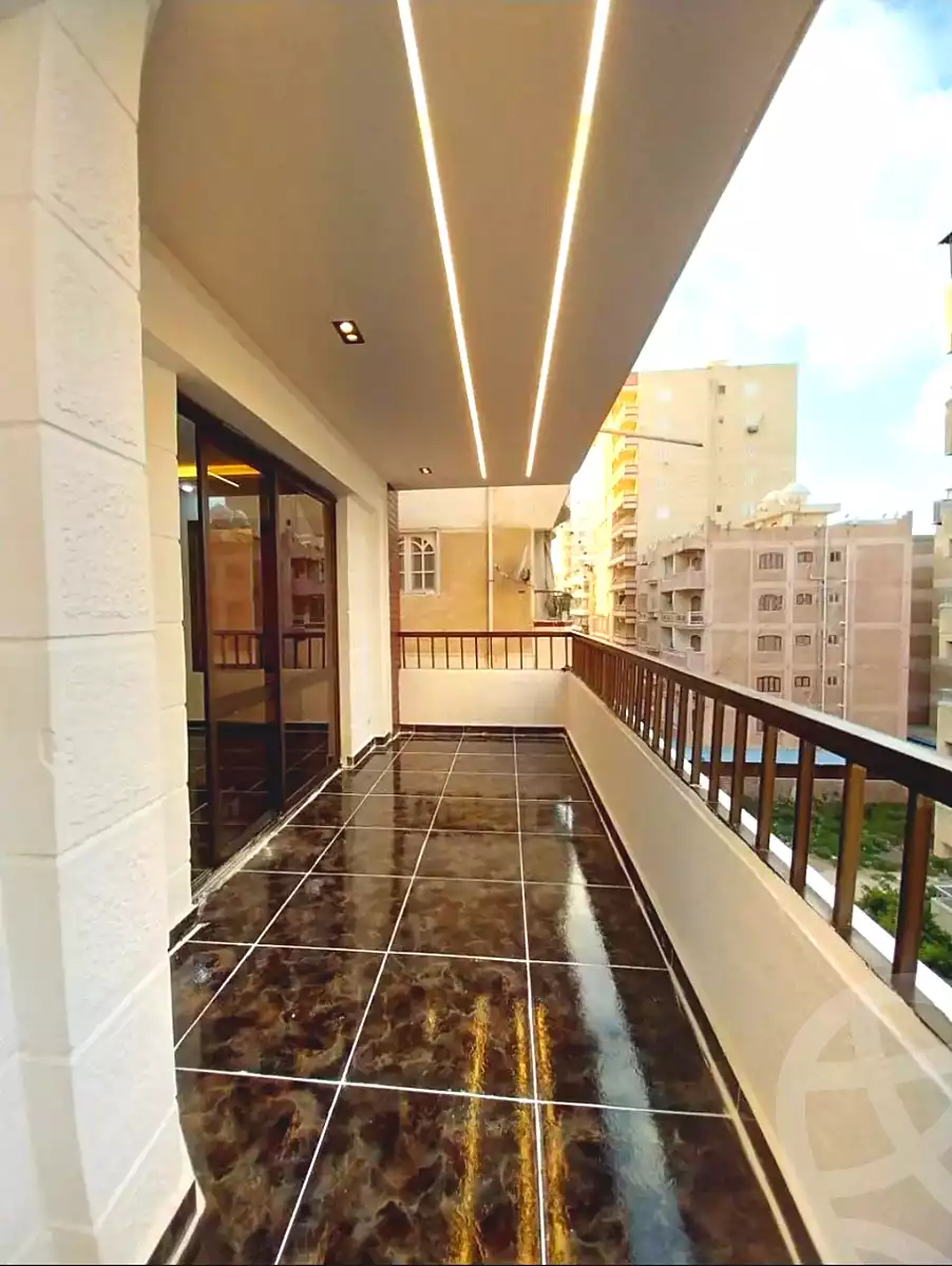 https://aqarmap.com.eg/ar/listing/6918724-for-sale-alexandria-al-agamy-shataa-el-nakheel