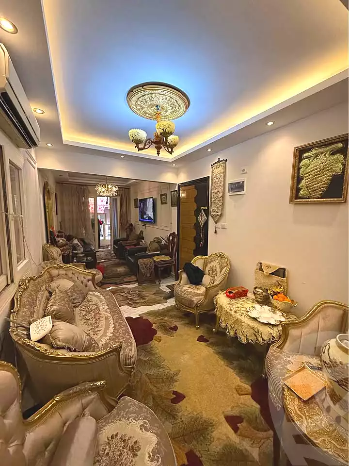 https://aqarmap.com.eg/ar/listing/6918799-for-sale-alexandria-sydy-bshr-sydy-bshr-bhry-mohamed-el-srafi-st.