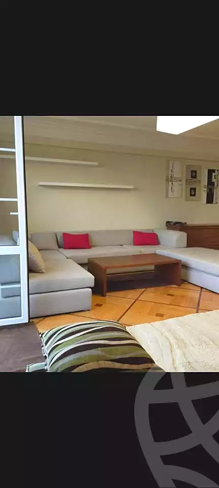 https://aqarmap.com.eg/en/listing/6918830-for-sale-alexandria-glim