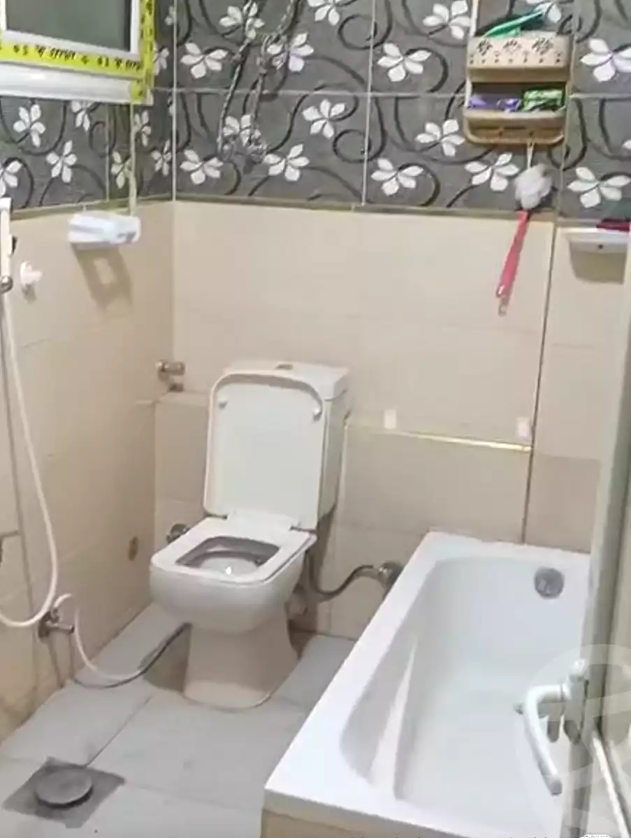https://aqarmap.com.eg/en/listing/6918903-for-rent-cairo-ain-shams-ain-shams-el-sharkia