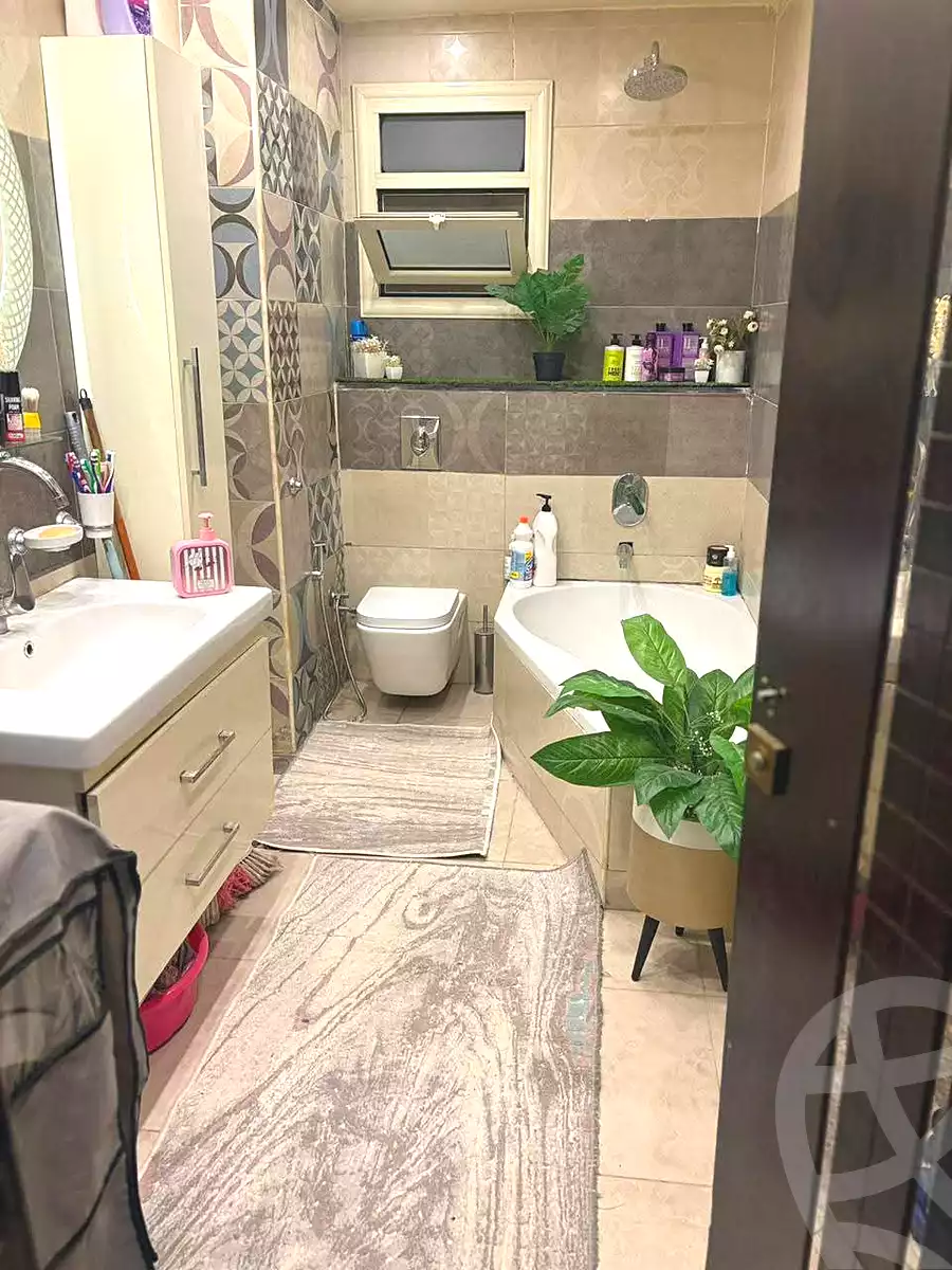 https://aqarmap.com.eg/ar/listing/6919165-for-sale-cairo-ain-shams-mnshy-lthryr