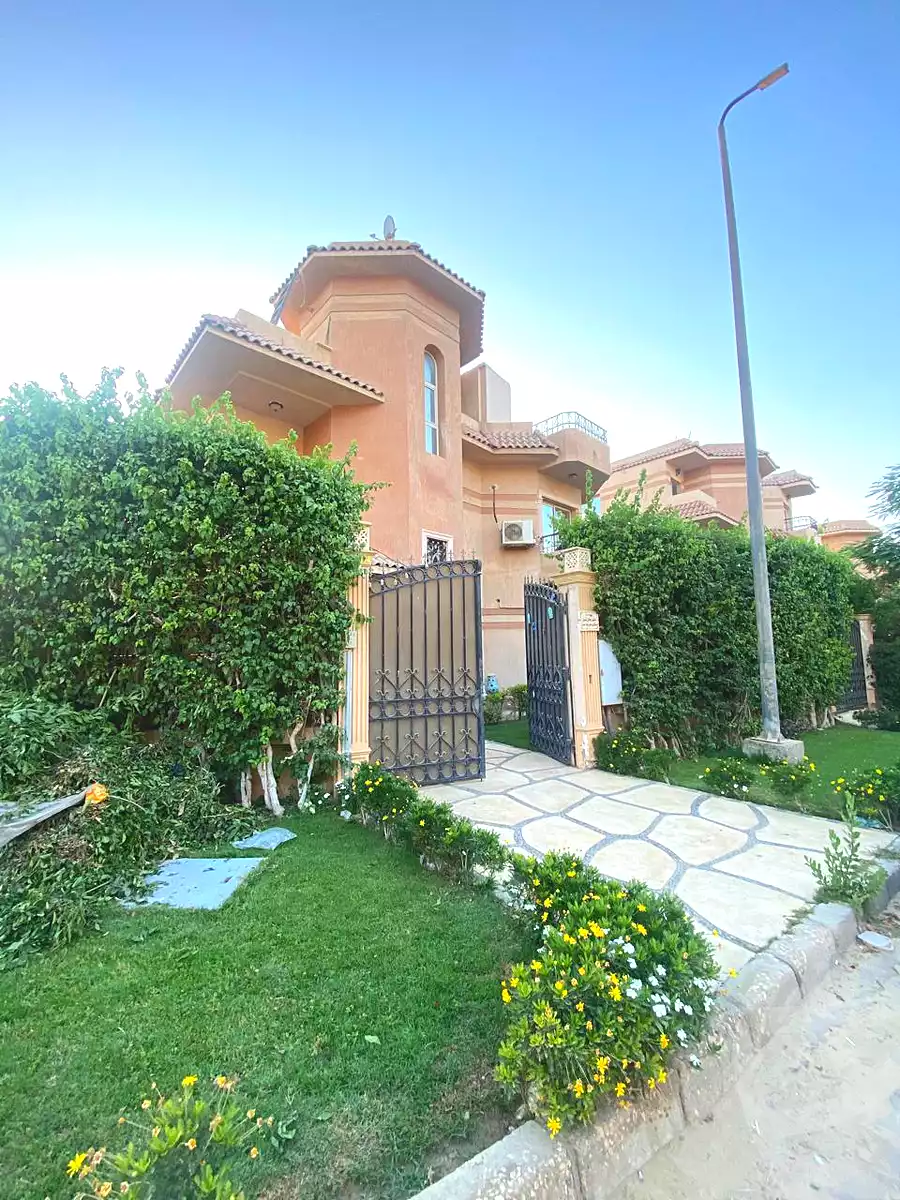 https://aqarmap.com.eg/ar/listing/6919218-for-sale-cairo-new-cairo-compounds-el-talaae