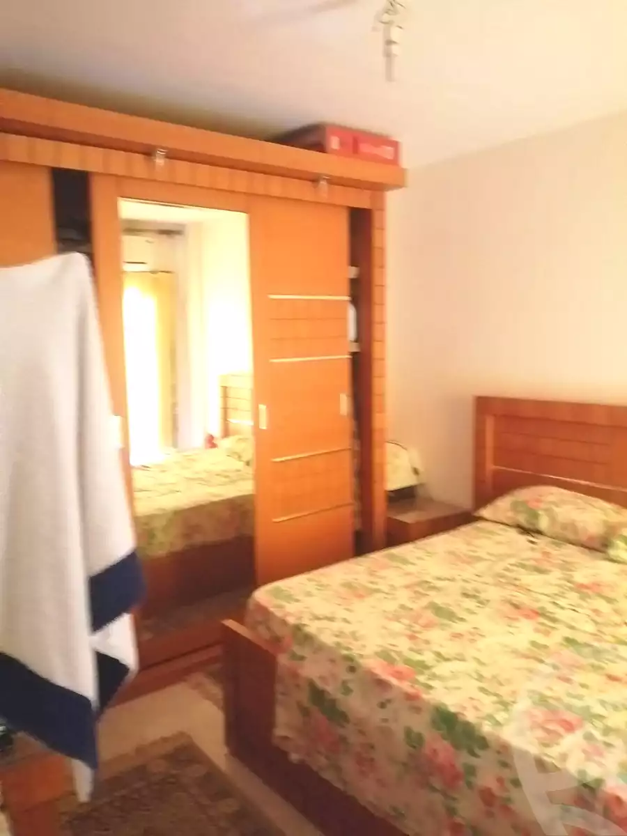 https://aqarmap.com.eg/ar/listing/6919355-for-sale-cairo-new-cairo-compounds-rehab-heights-compound-2-hassan-holding