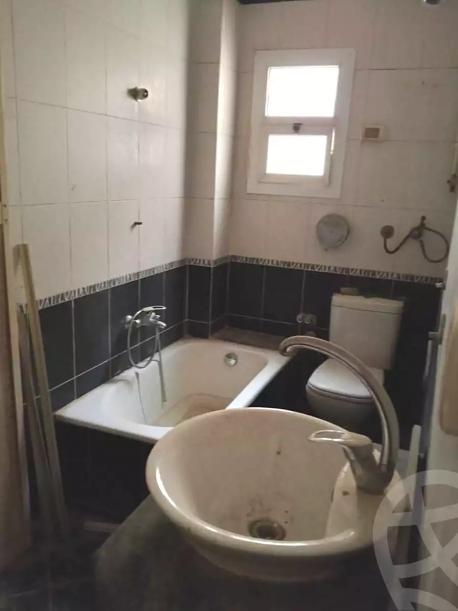 https://aqarmap.com.eg/en/listing/6919627-for-sale-cairo-15th-of-may-mjwr-30