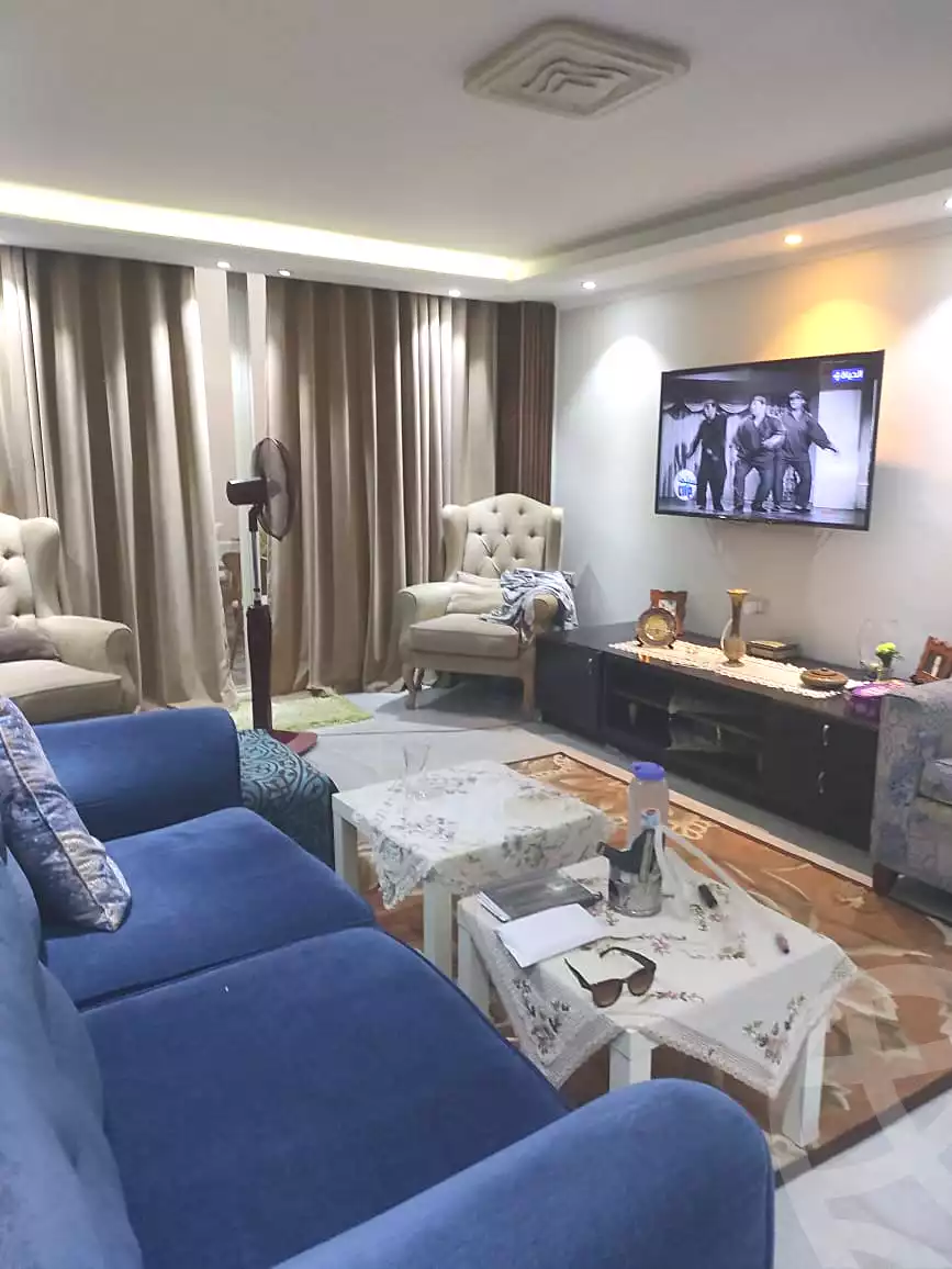 https://aqarmap.com.eg/ar/listing/6919723-for-sale-cairo-new-cairo-compounds-mivida-mivida-business-park-emaar
