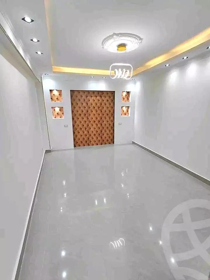 https://aqarmap.com.eg/ar/listing/6919868-for-sale-alexandria-sydy-bshr-sydy-bshr-bhry-street-15