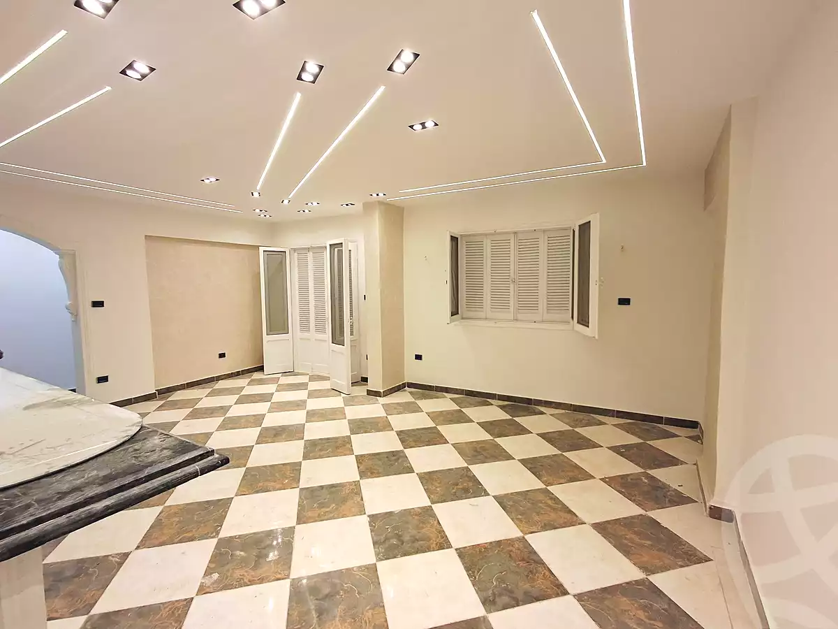 https://aqarmap.com.eg/ar/listing/6919896-for-sale-alexandria-al-agamy-lbytsh-qased-kareem-st