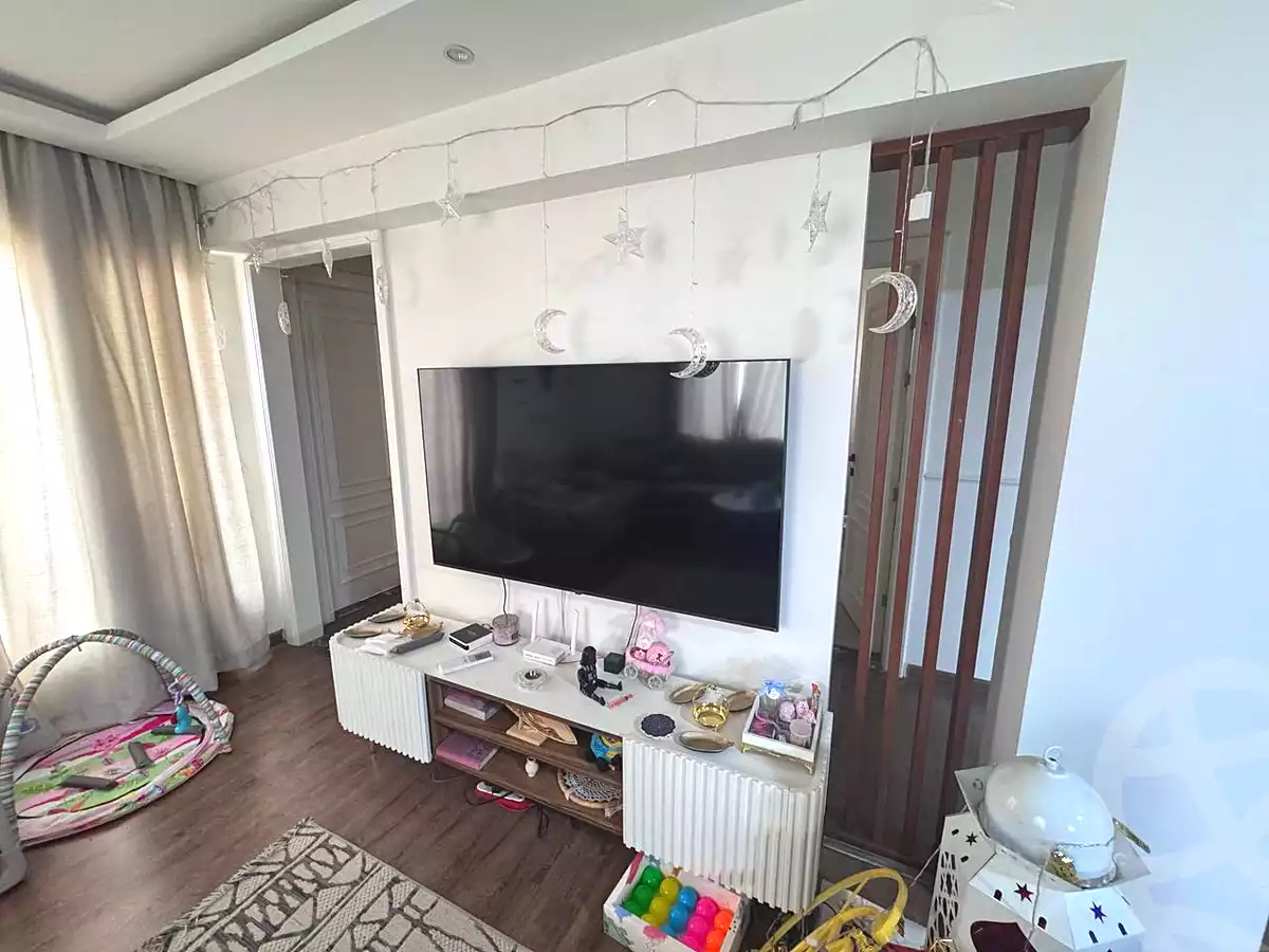 شقة بـ٣ غرف نوم في ذا سكوير، صورة ٢ من ٤