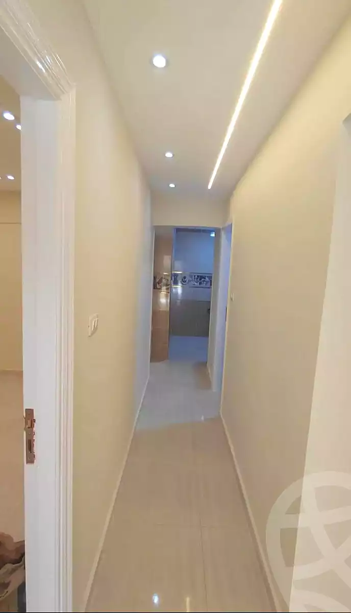 https://aqarmap.com.eg/ar/listing/6920245-for-sale-alexandria-sydy-bshr-sydy-bshr-bhry