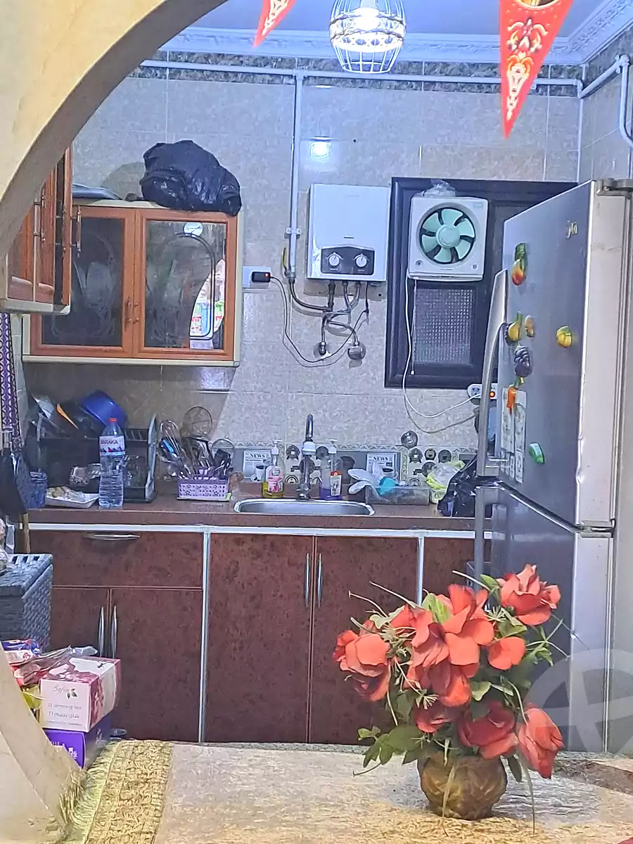 https://aqarmap.com.eg/en/listing/6920295-for-sale-alexandria-moharram-bey-erfan-st