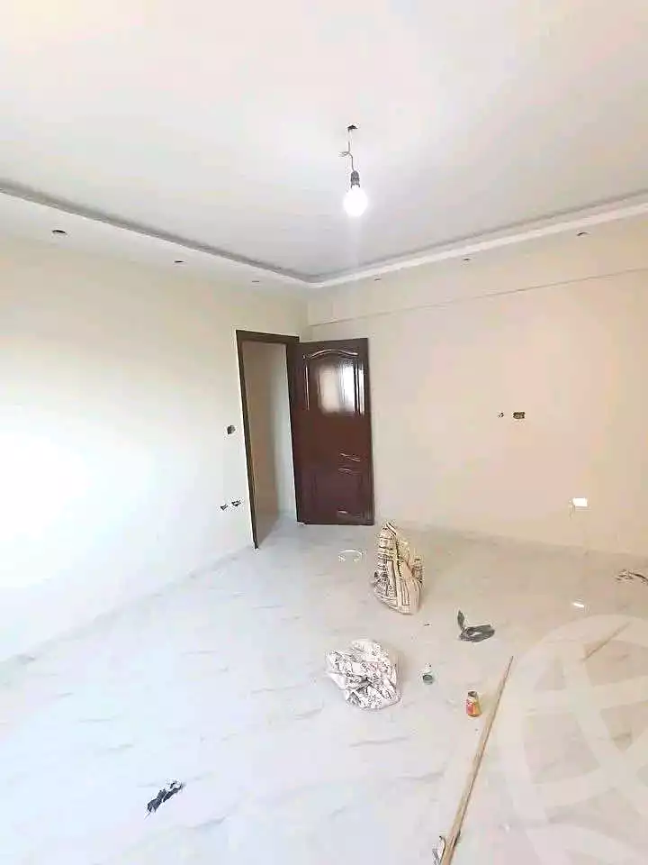 https://aqarmap.com.eg/en/listing/6921025-for-sale-cairo-helwan-helwan-el-sharkeya-gaafar-st
