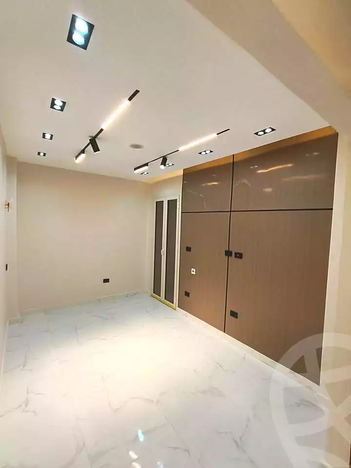 https://aqarmap.com.eg/en/listing/6921075-for-sale-alexandria-camp-cesar