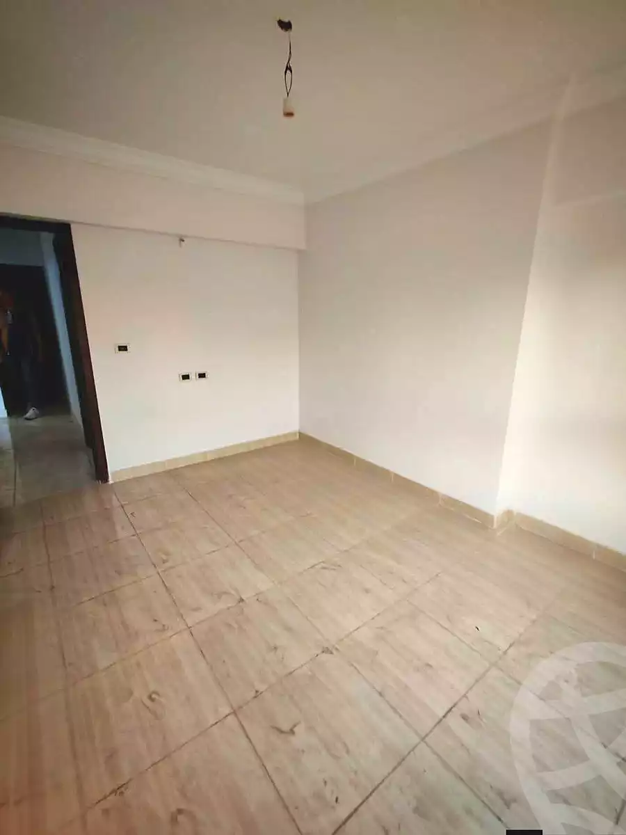 https://aqarmap.com.eg/en/listing/6921298-for-rent-alexandria-lsywf-el-karma-compound