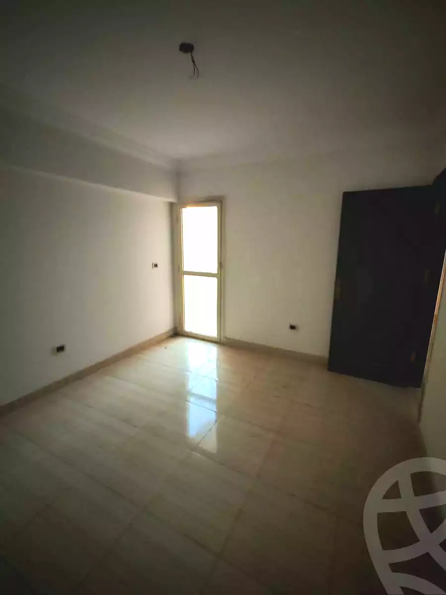 https://aqarmap.com.eg/en/listing/6921298-for-rent-alexandria-lsywf-el-karma-compound