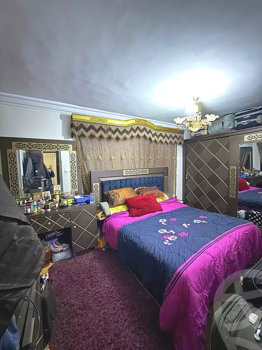 https://aqarmap.com.eg/ar/listing/6921465-for-sale-alexandria-sydy-bshr-sydy-bshr-bhry-mohamed-el-srafi-st.