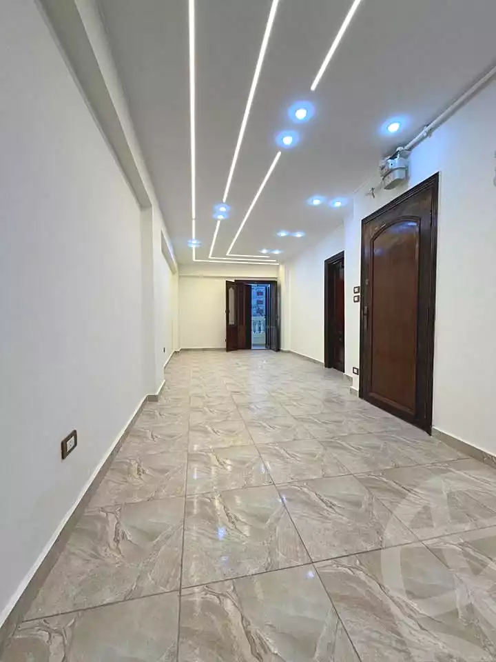 https://aqarmap.com.eg/ar/listing/6921511-for-sale-alexandria-el-asafra-shr-45
