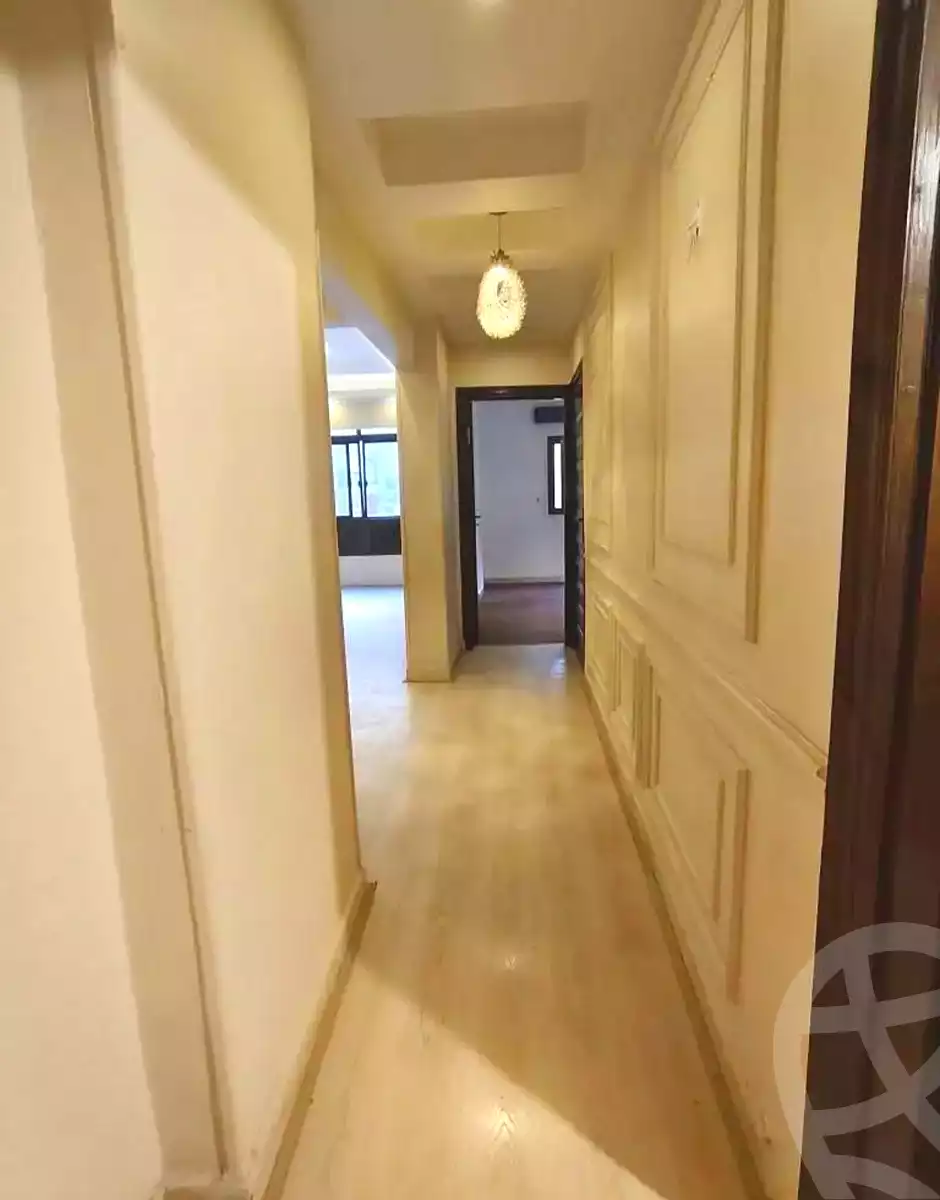https://aqarmap.com.eg/ar/listing/6921576-for-sale-alexandria-el-asafra-l-sfr-bhry-atlas-st