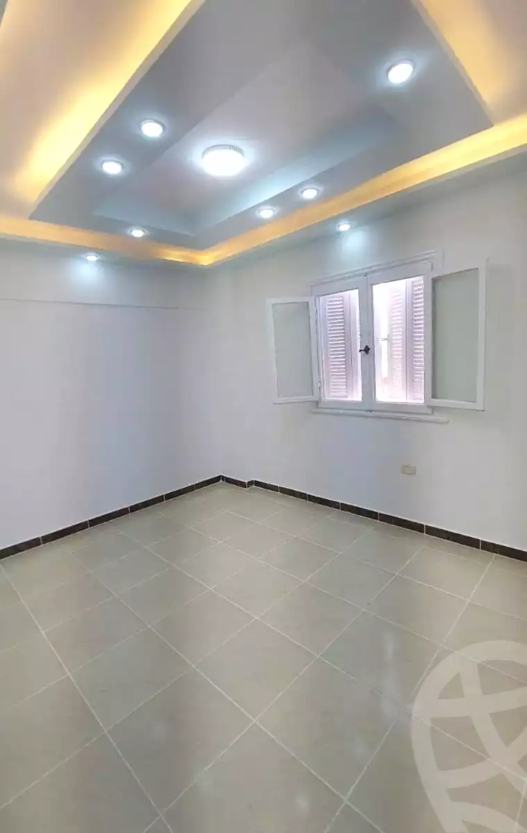 https://aqarmap.com.eg/ar/listing/6921594-for-sale-alexandria-al-agamy-shataa-el-nakheel