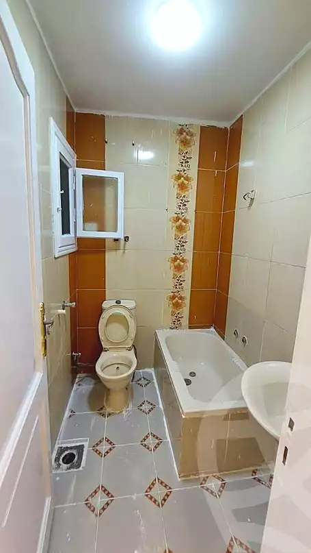 https://aqarmap.com.eg/ar/listing/6921747-for-sale-alexandria-al-agamy-shataa-el-nakheel