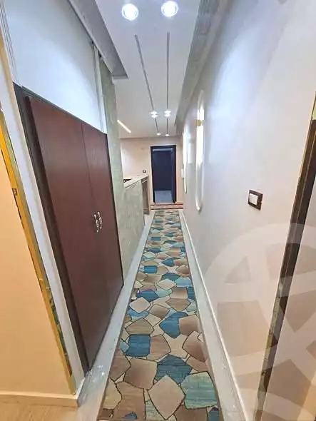 https://aqarmap.com.eg/ar/listing/6922153-for-sale-cairo-helwan-helwan-el-sharkeya-mostafa-safwat-st