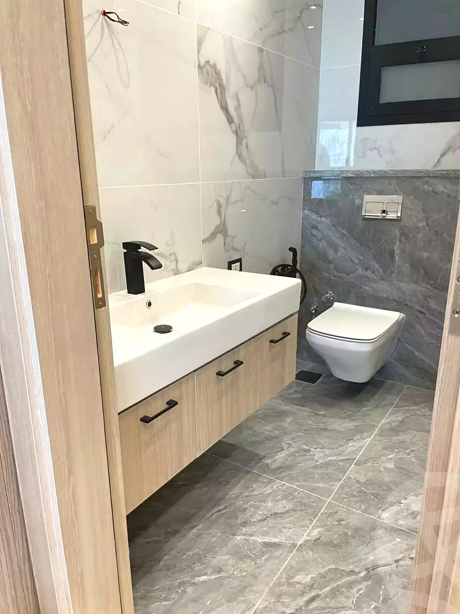 https://aqarmap.com.eg/ar/listing/6922132-for-sale-cairo-new-cairo-compounds-villette-kmbwnd-sky-kwndwz-swdyk-villette
